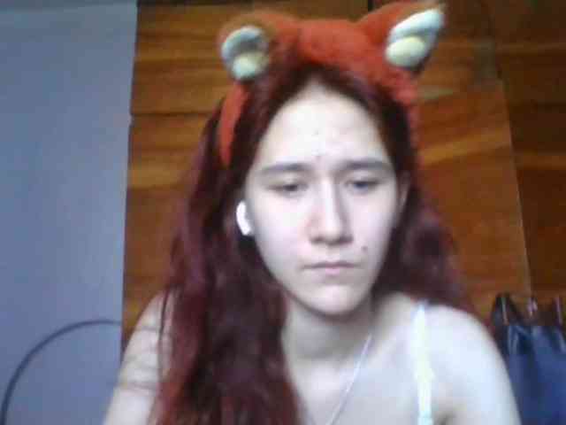 QueenHerson webcam