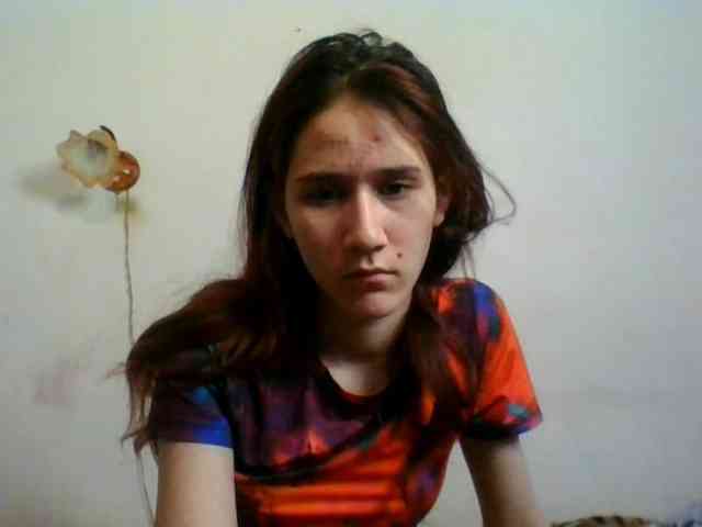 QueenHerson webcam