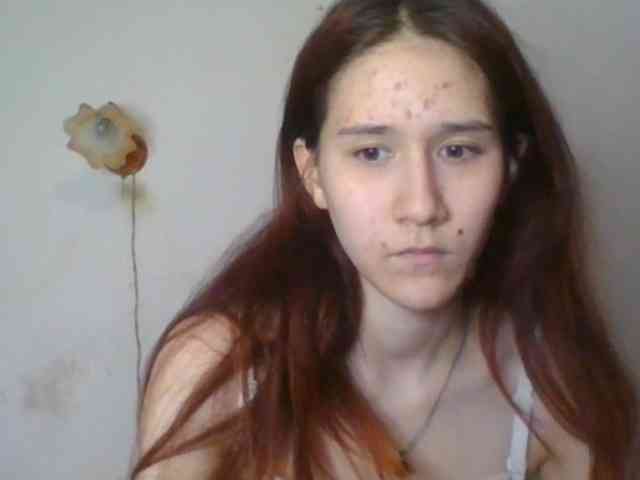 QueenHerson webcam