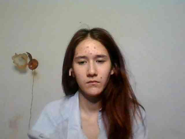 QueenHerson webcam