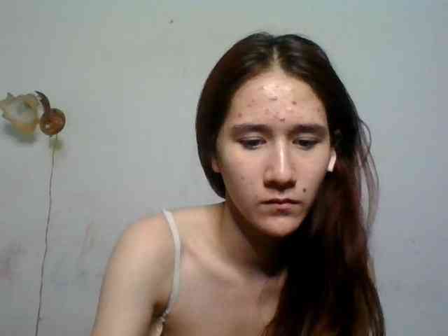 QueenHerson webcam