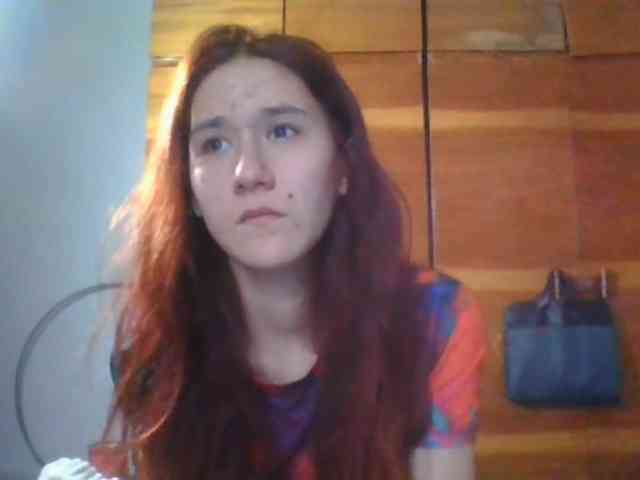QueenHerson webcam