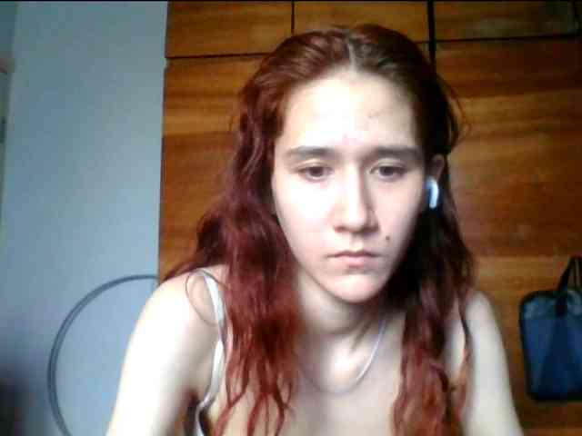 QueenHerson webcam