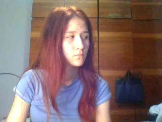 QueenHerson webcam