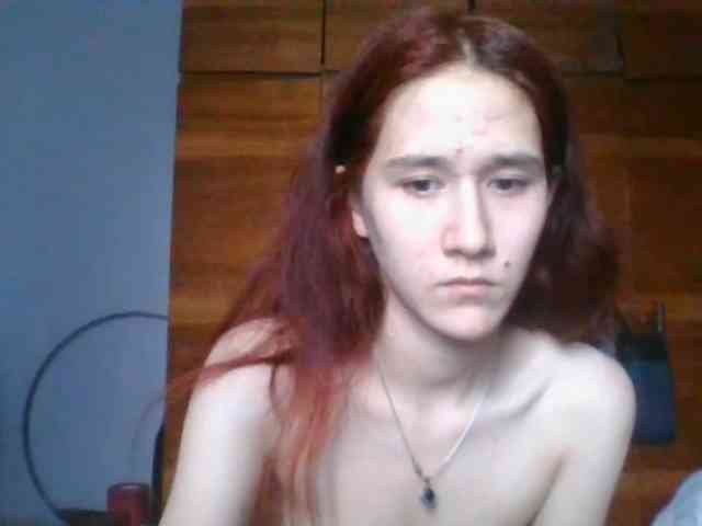 QueenHerson webcam