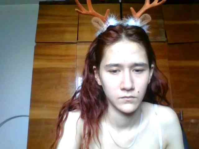 QueenHerson webcam