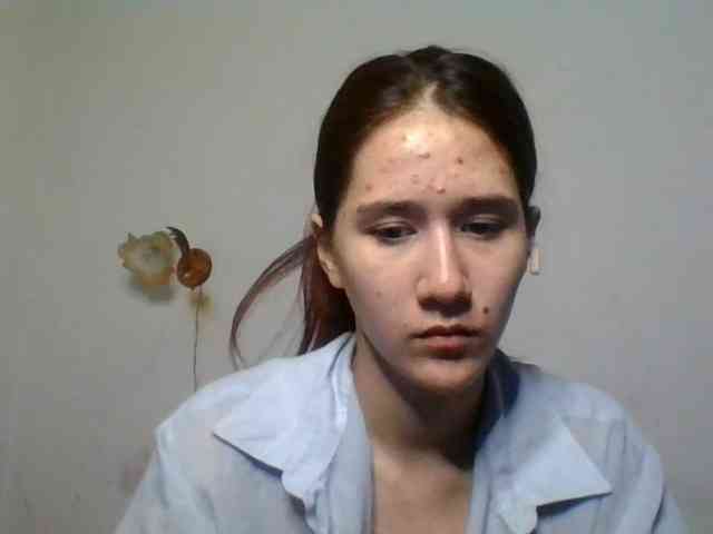 QueenHerson webcam