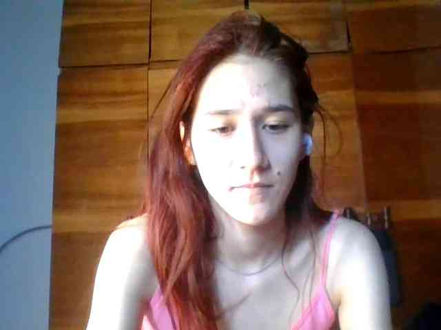 QueenHerson webcam