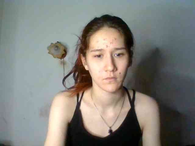 QueenHerson webcam