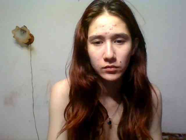 QueenHerson webcam