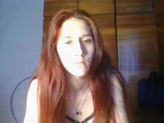 QueenHerson webcam