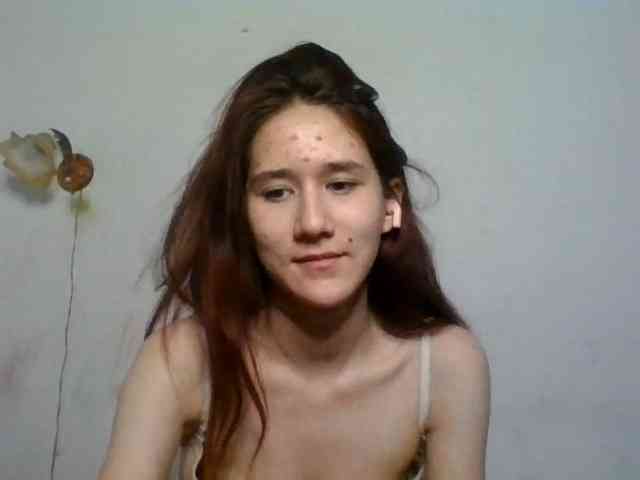 QueenHerson webcam