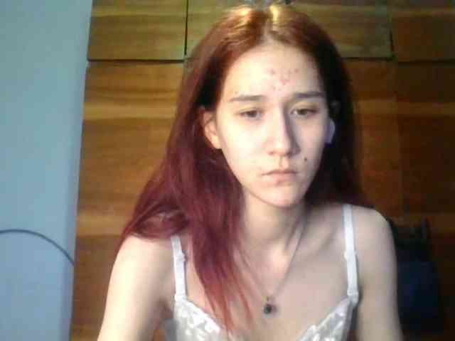 QueenHerson webcam
