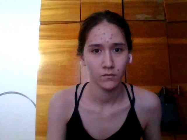 QueenHerson webcam