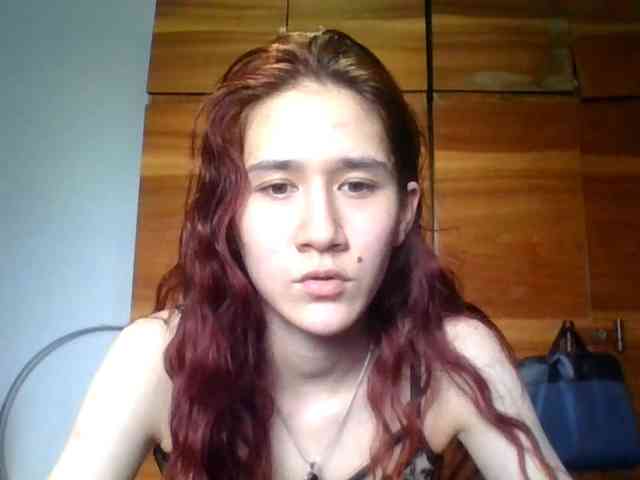 QueenHerson webcam