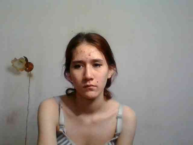 QueenHerson webcam