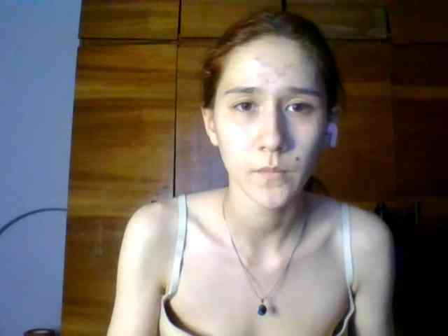 QueenHerson webcam