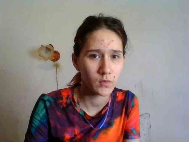 QueenHerson webcam