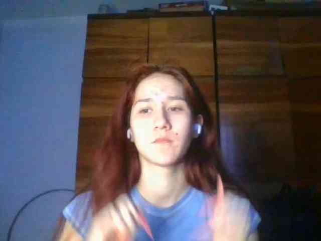 QueenHerson webcam