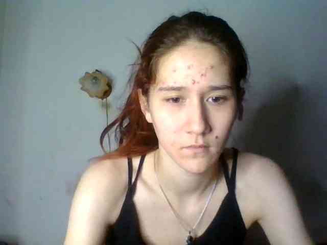 QueenHerson webcam