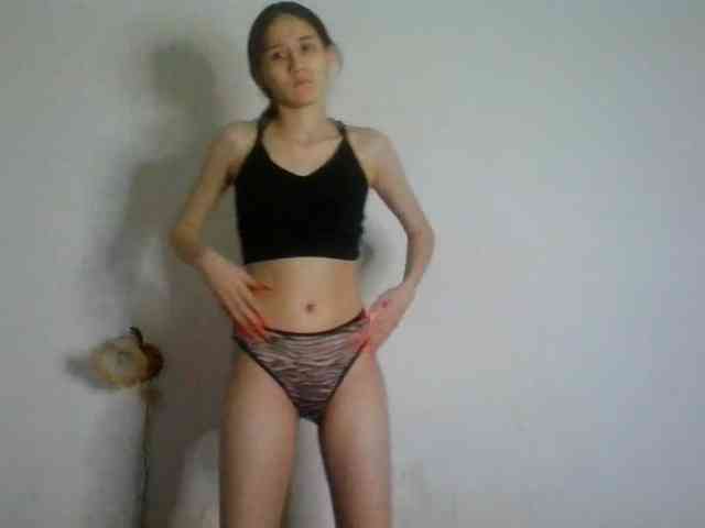 QueenHerson webcam