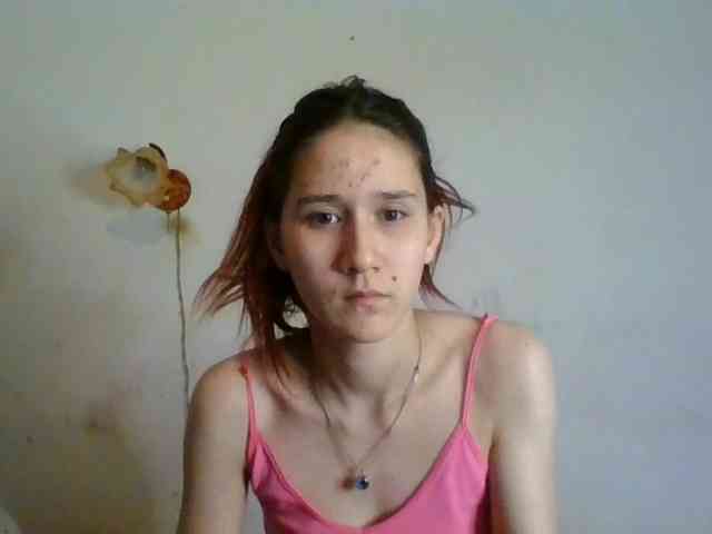 QueenHerson webcam