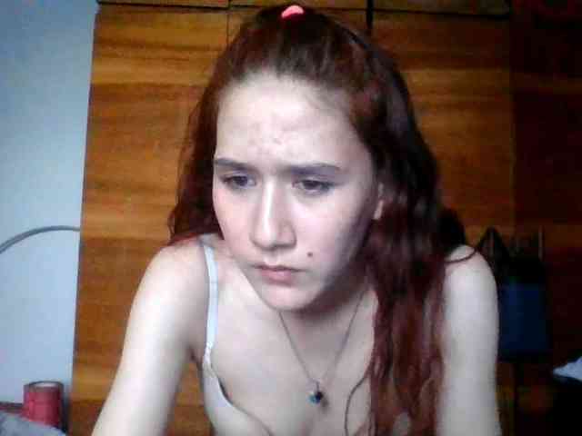 QueenHerson webcam