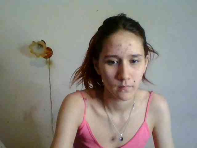 QueenHerson webcam