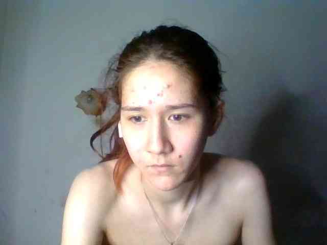 QueenHerson webcam