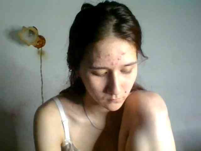 QueenHerson webcam
