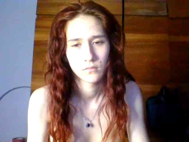 QueenHerson webcam