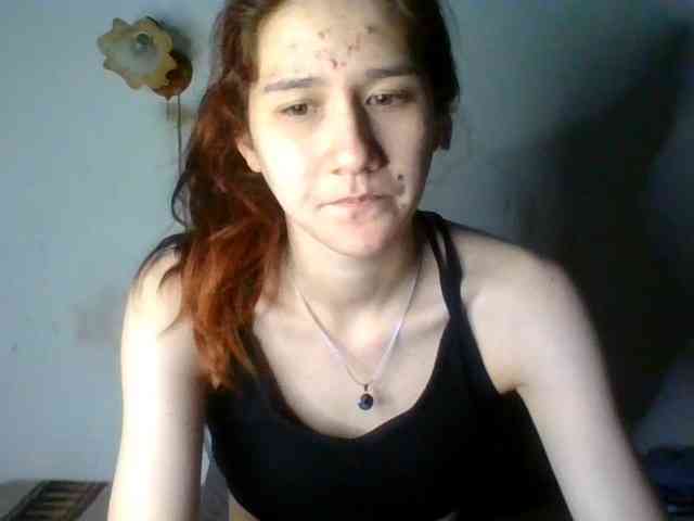 QueenHerson webcam