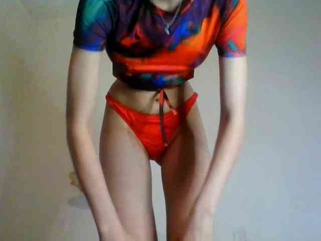 QueenHerson webcam