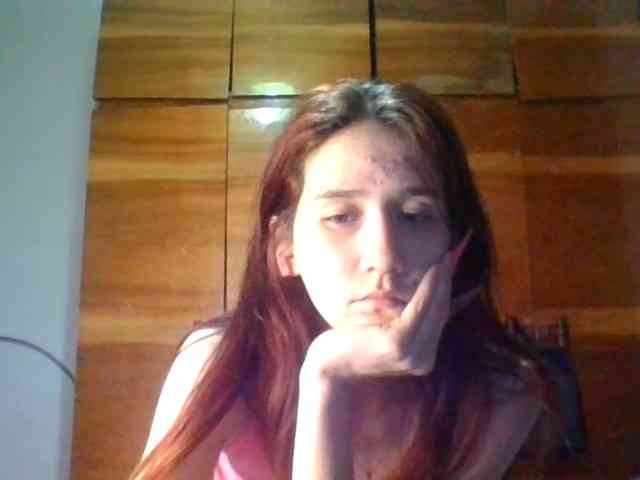 QueenHerson webcam