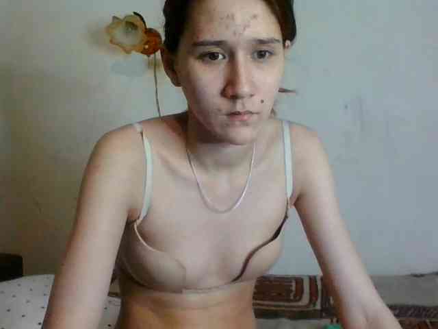QueenHerson webcam