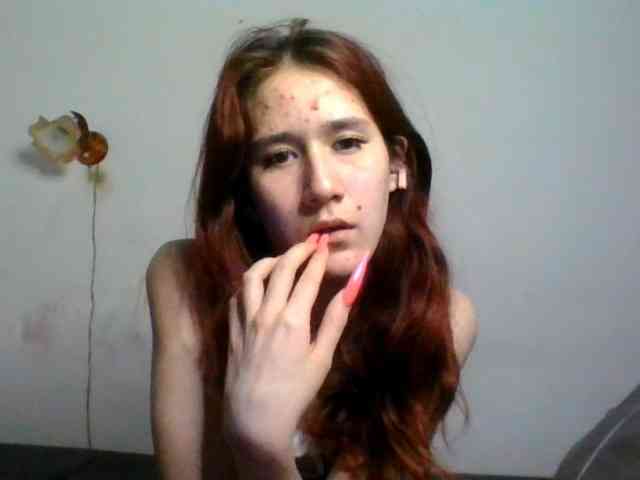 QueenHerson webcam