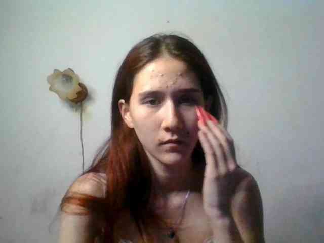 QueenHerson webcam