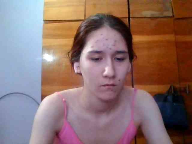 QueenHerson webcam