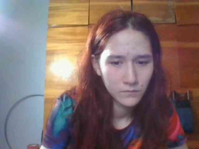 QueenHerson webcam