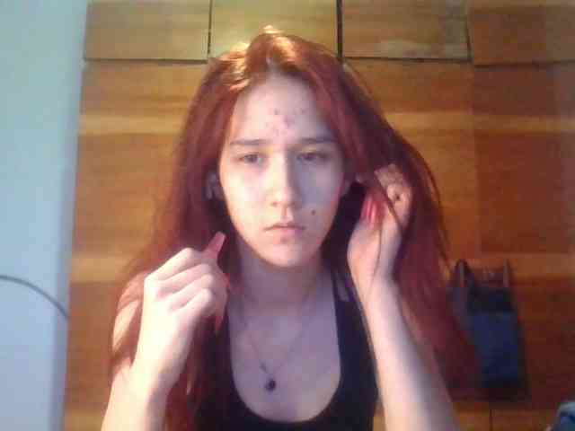 QueenHerson webcam
