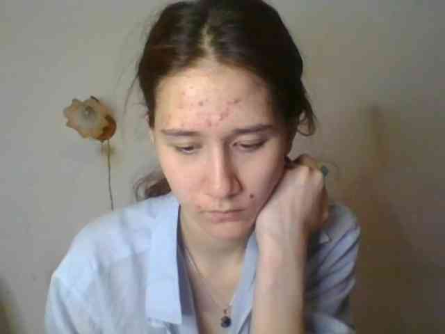 QueenHerson webcam