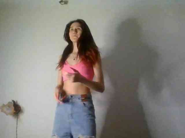 QueenHerson webcam