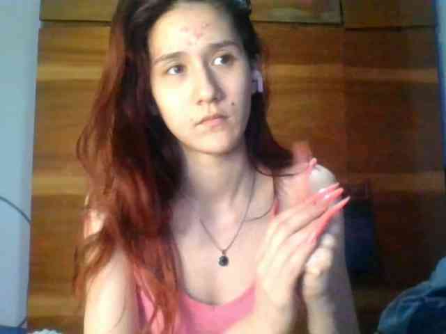 QueenHerson webcam