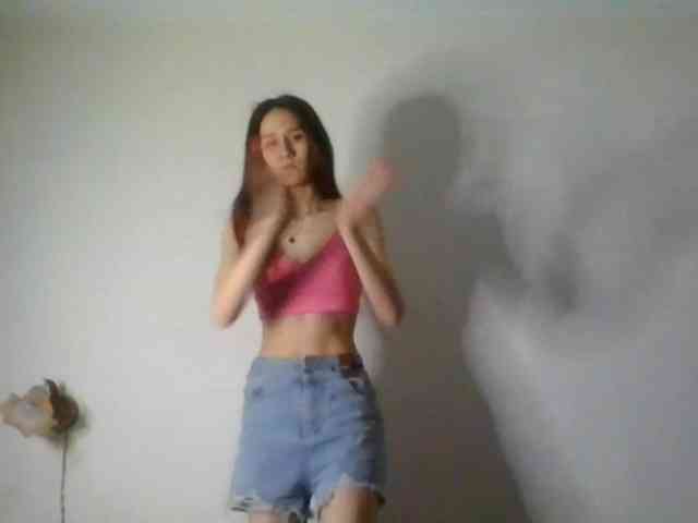 QueenHerson webcam
