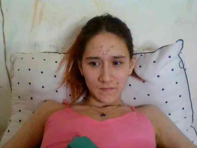 QueenHerson webcam