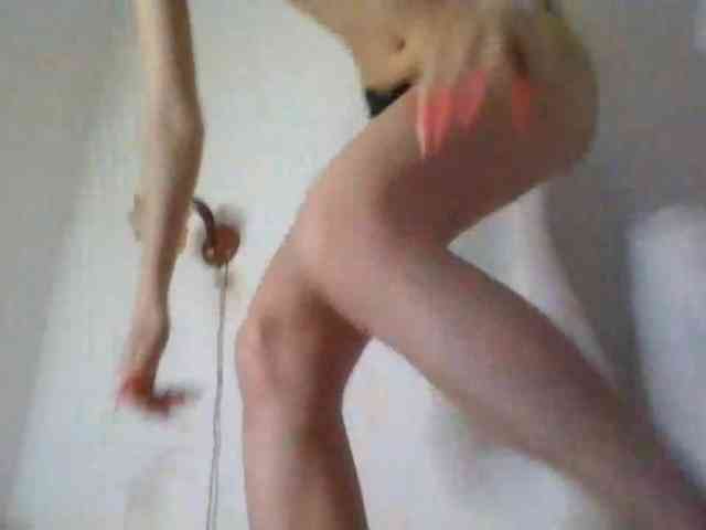 QueenHerson webcam