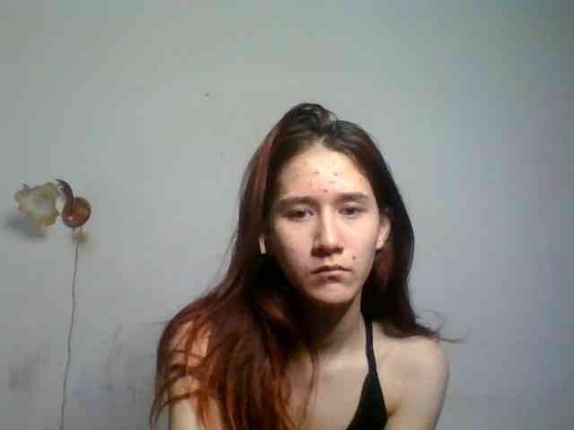 QueenHerson webcam