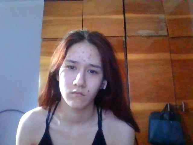 QueenHerson webcam