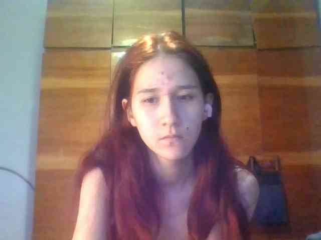 QueenHerson webcam