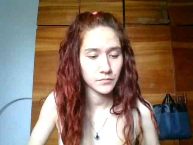QueenHerson webcam